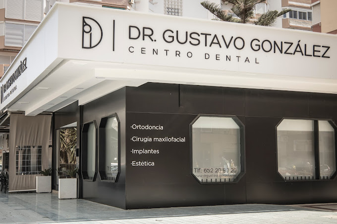 Dr. Gustavo González Centro Dental