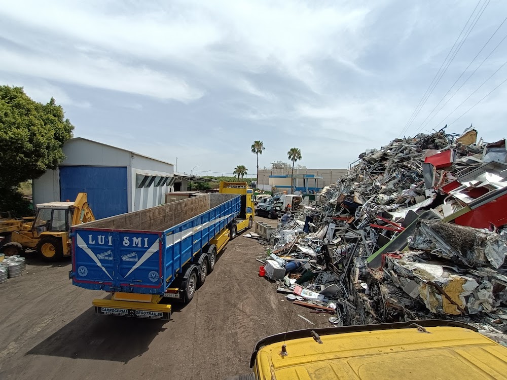 GRUAS Y BASCULANTES HNOS LOPEZ, S.L