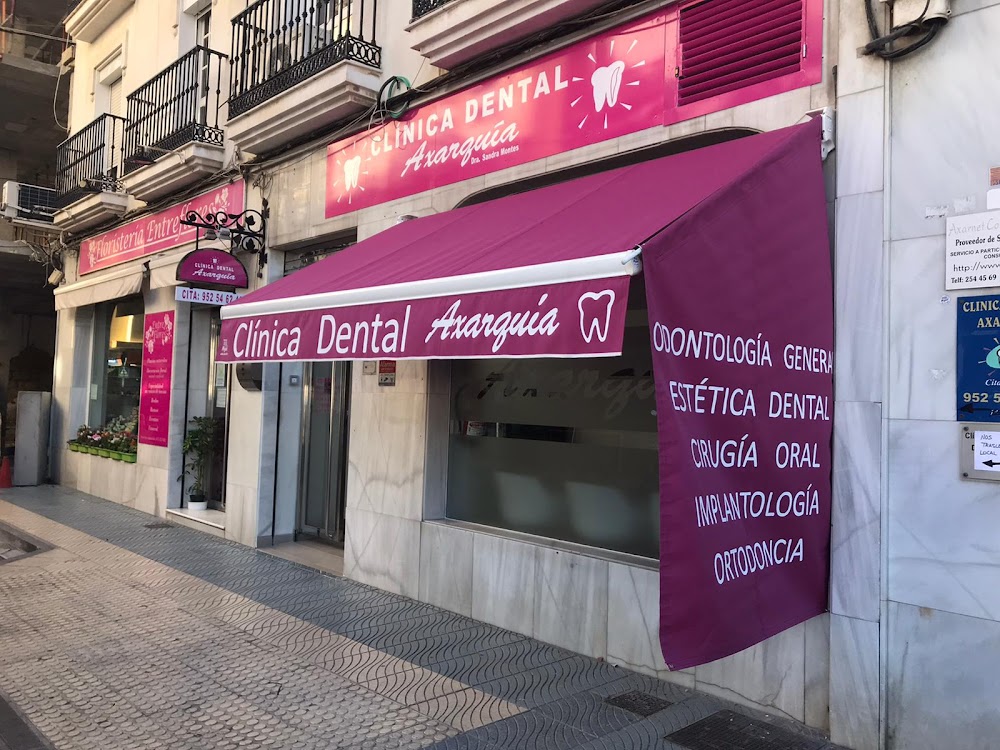 CLINICA DENTAL AXARQUIA