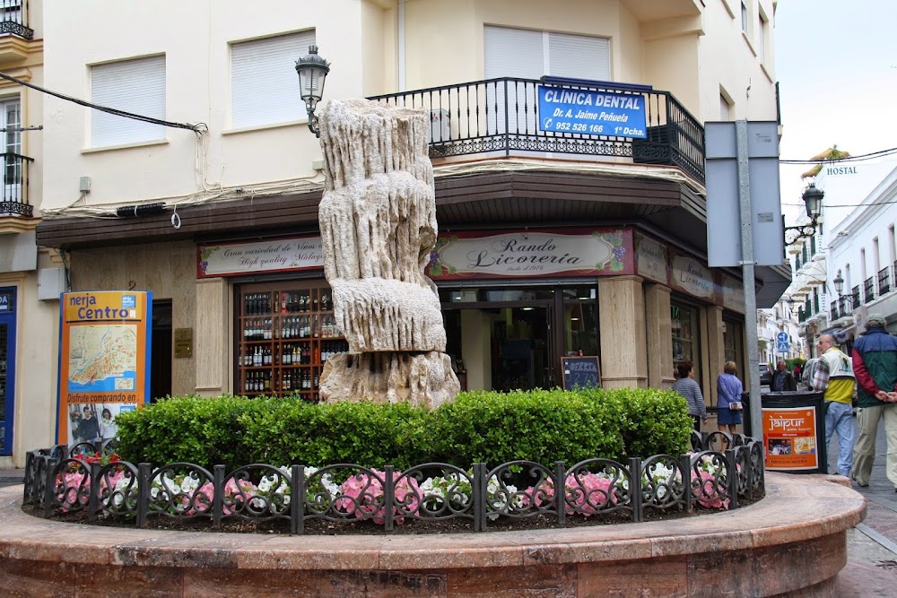 Clínica dental ""Alejandro N. Jaime Peñuela""