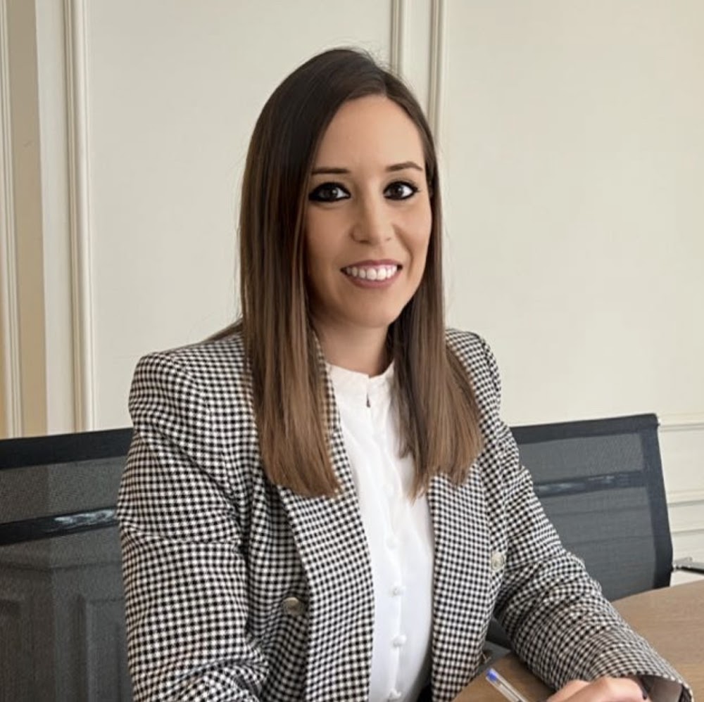 Laura Cordón Abogada